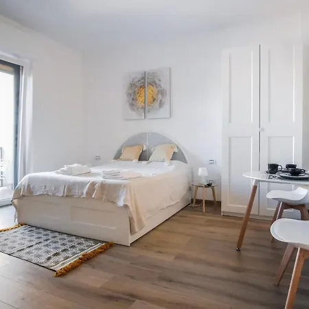 Rossani Suites&aparts * Bari
