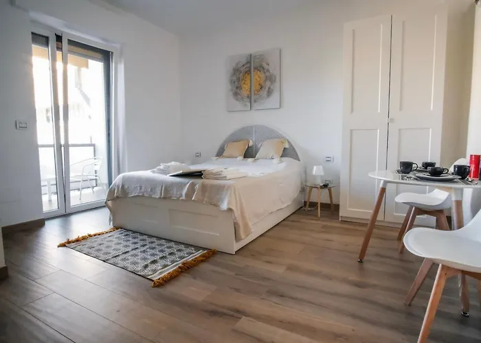 Rossani Suites&aparts Apartmán Bari