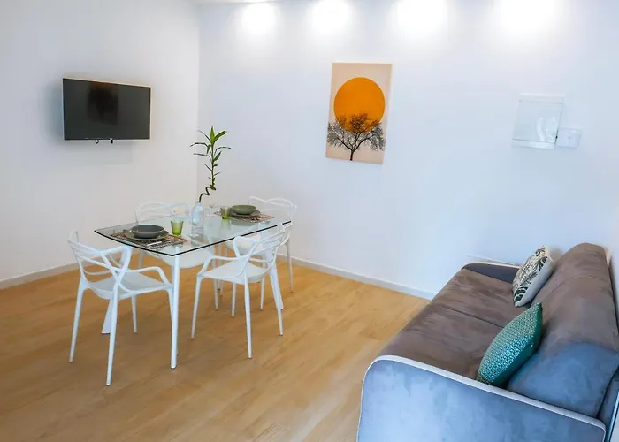 아파트 Rossani Suites&aparts *