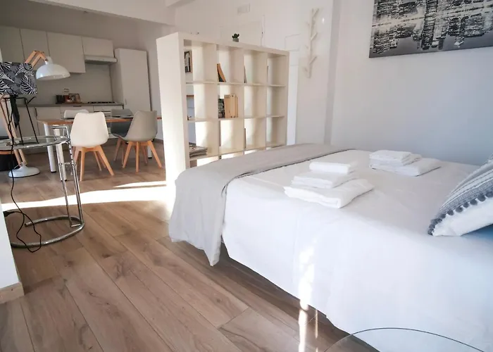 Rossani Suites&aparts Apartmán *